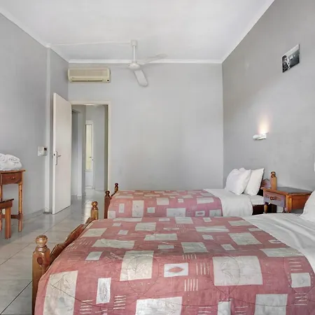 Dolphin 8 Apartament Keri